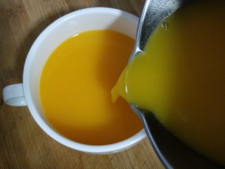 宝宝辅食——香甜的南瓜米糊 