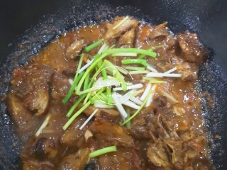 茄汁香辣板鸭（潮汕炒鸭脯） 