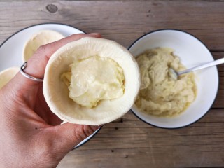 没烤箱也要做烘焙——榴莲酥 