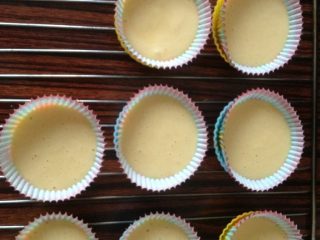 纸杯奶油蛋糕 